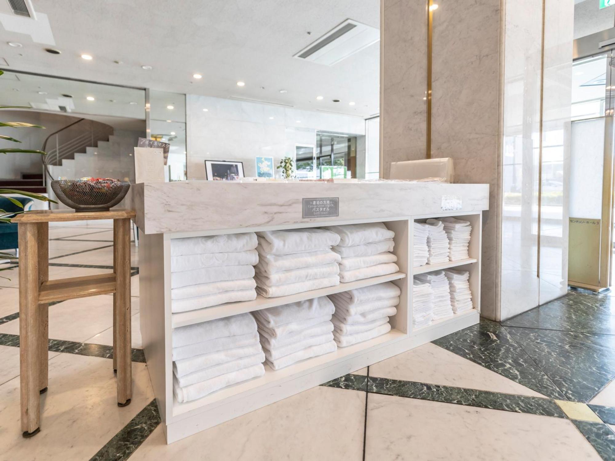 Century Plaza Hotel Tokushima Eksteriør bilde